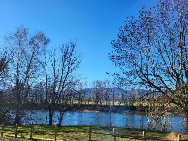 Gîte PRAT NAOU - PYRENNEES ARIEGEOISES Taurignan-Vieux Extérieur photo